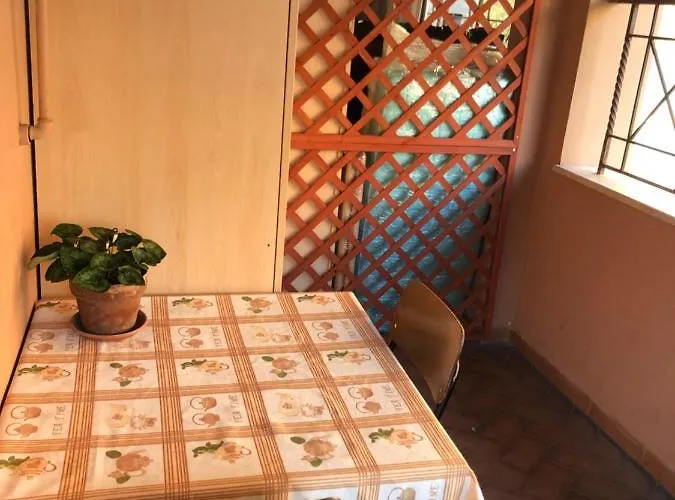 Domus Santa Caterina Konukevi 4*