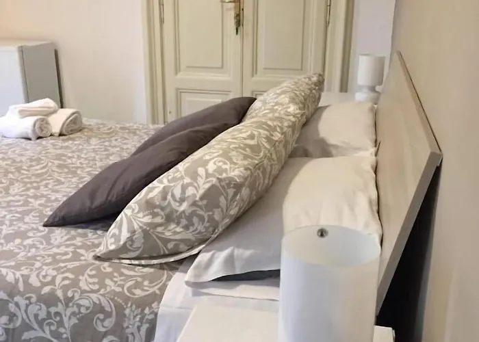 Domus Santa Caterina Konukevi 4*